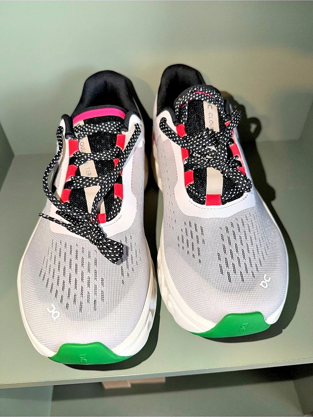 On Cloudmonster Athletic Shoes in White & Pink US 9 W
